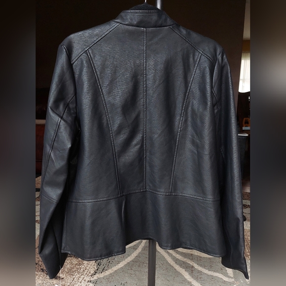 Baccini | Studded Leather Jacket | Size: L - Picture 4 of 7